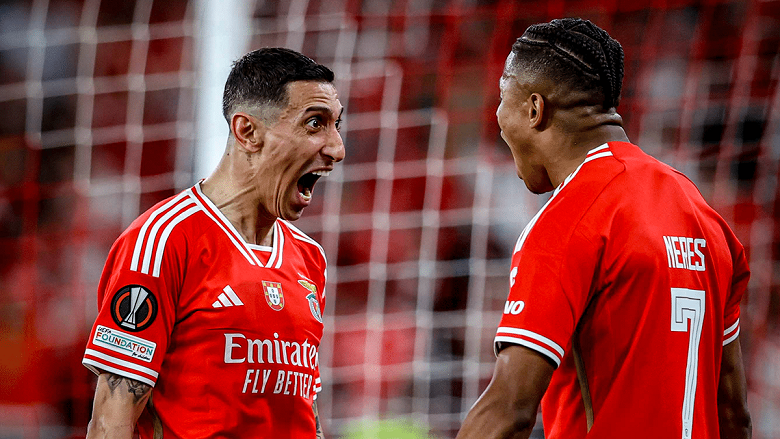 Ángel Di María volta a marcar na Liga Europa